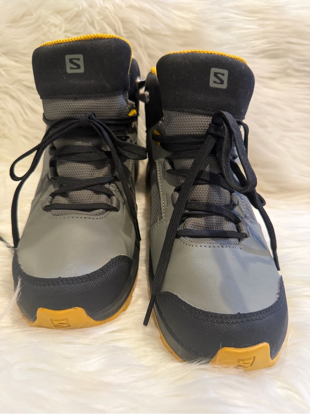 Salomon Outward Kids' Gray and Yellow Mid-Top Hiking Shoes